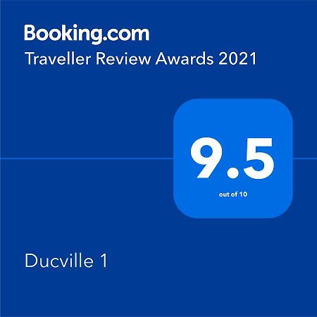 Ducville 1 Apartment บราชอฟ ภายนอก รูปภาพ